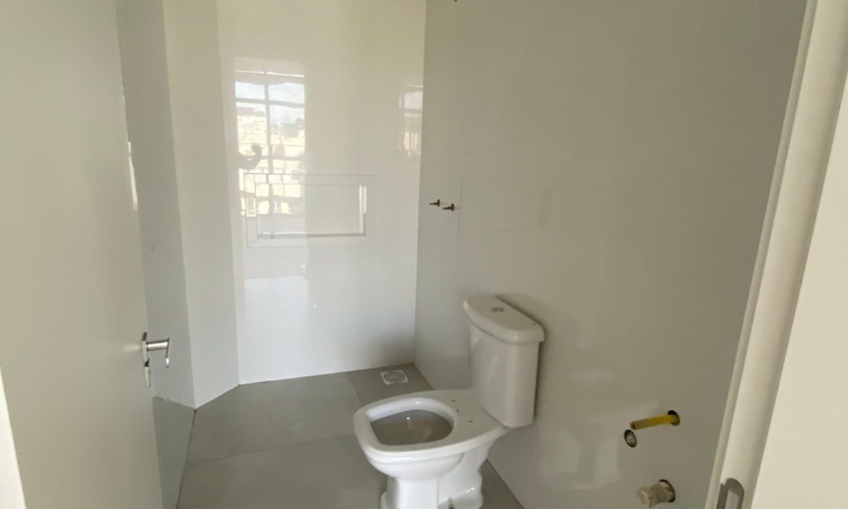 WhatsApp Image 2026-04-14 at 15.52.08 (2)