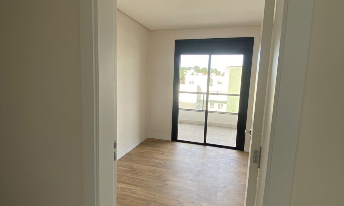 WhatsApp Image 2026-04-14 at 15.52.09 (2)